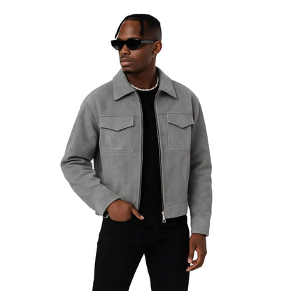 Graue Lederjacke für Herren – Clean Design mit Brusttaschen